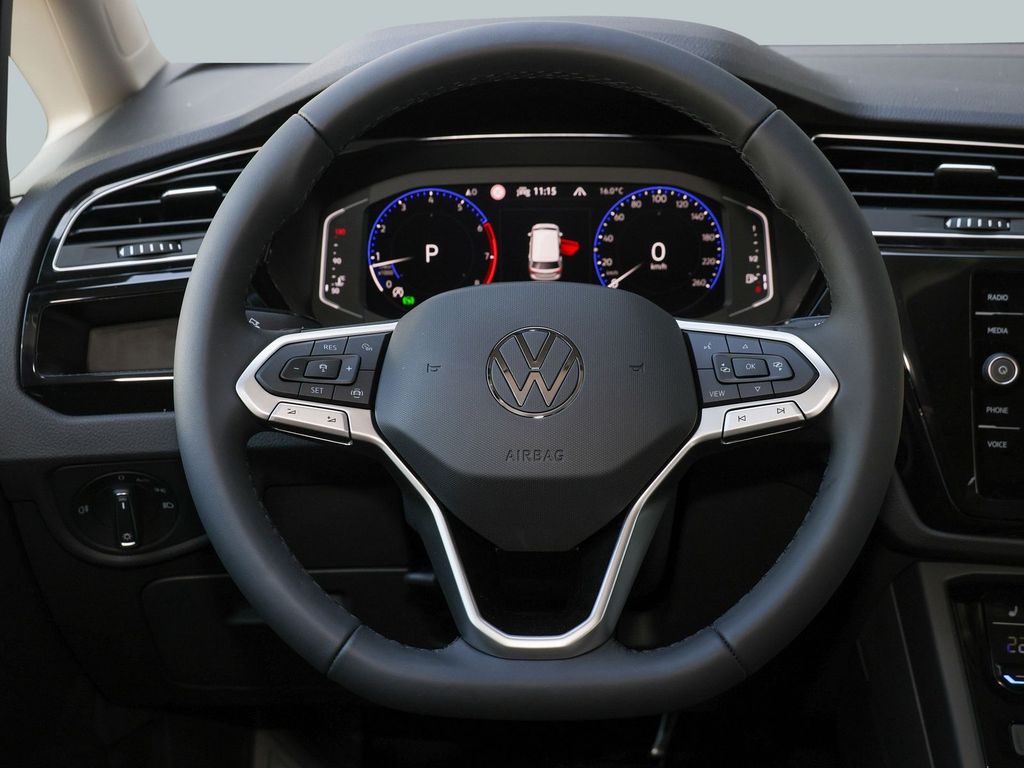 Volkswagen Touran 2025