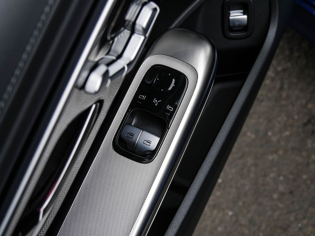 Mercedes-Benz CLE 180 2025