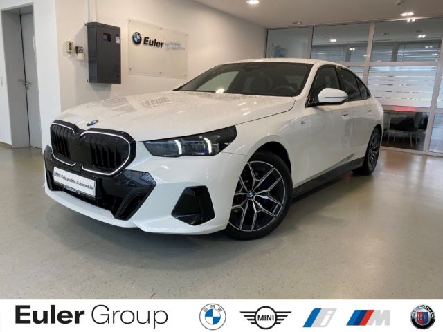 BMW 520 2023