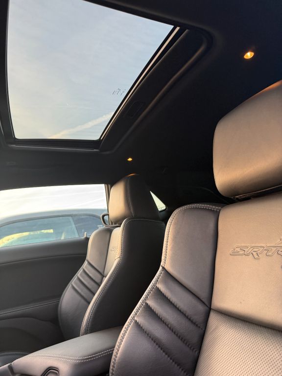 Dodge Challenger 2019