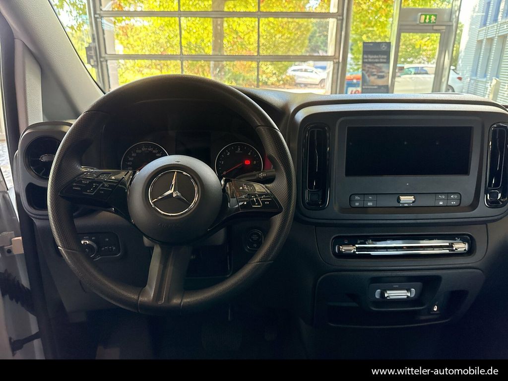 Mercedes-Benz Vito 2024