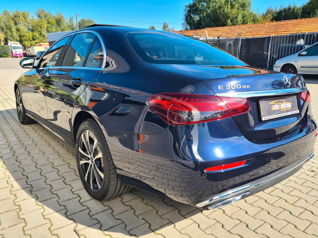 Mercedes-Benz E 300 2023