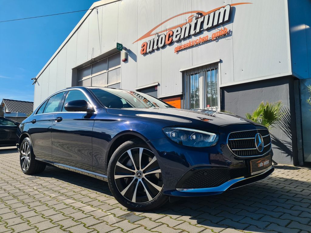 Mercedes-Benz E 300 2023