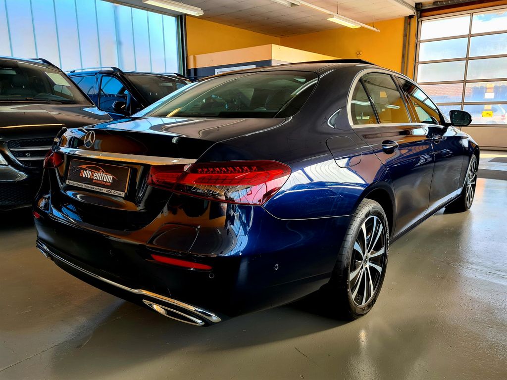 Mercedes-Benz E 300 2023
