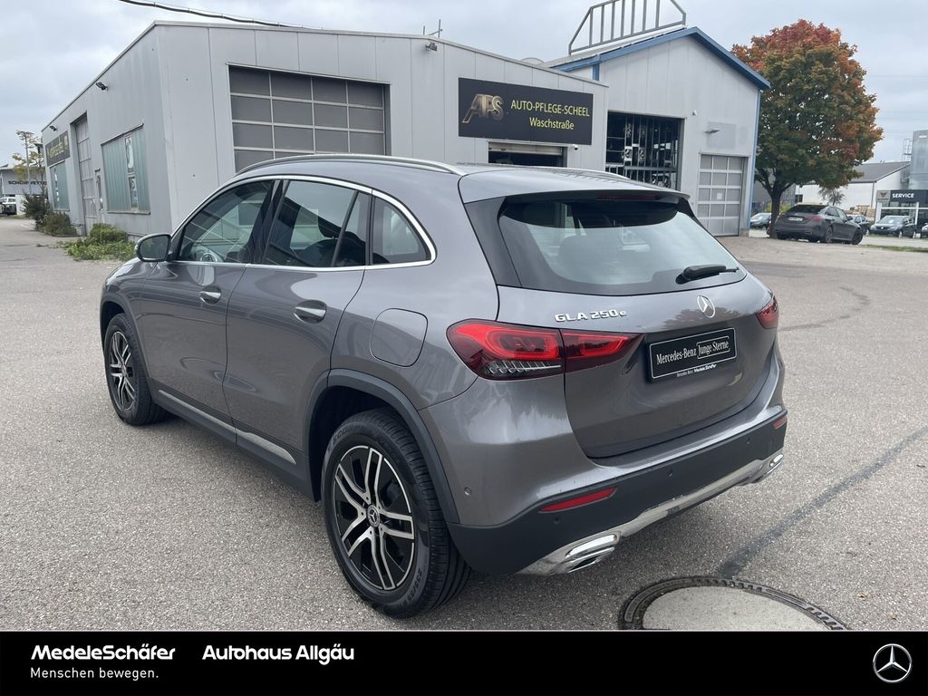 Mercedes-Benz GLA 250 2022