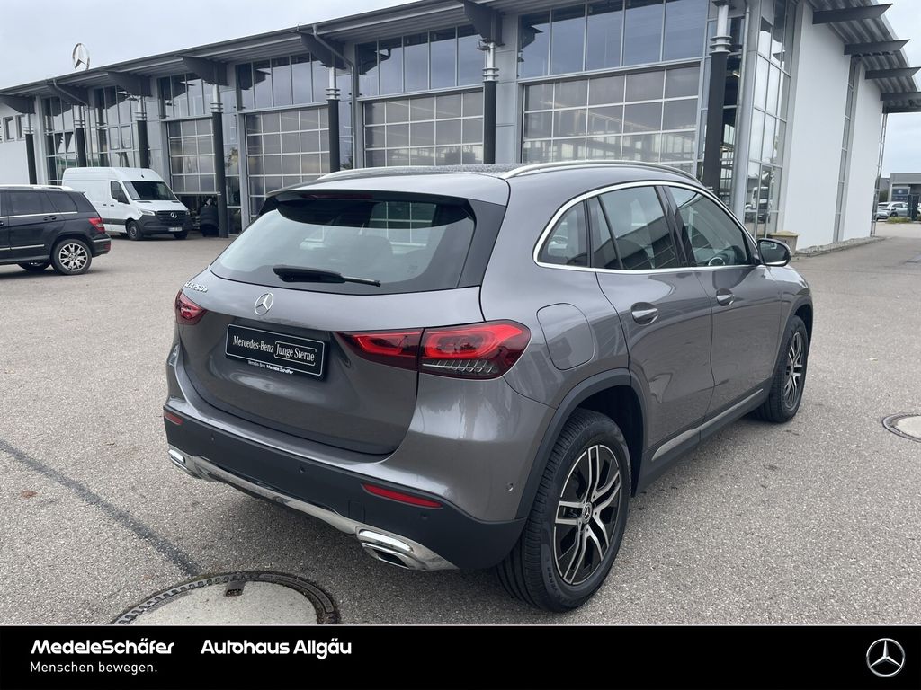 Mercedes-Benz GLA 250 2022