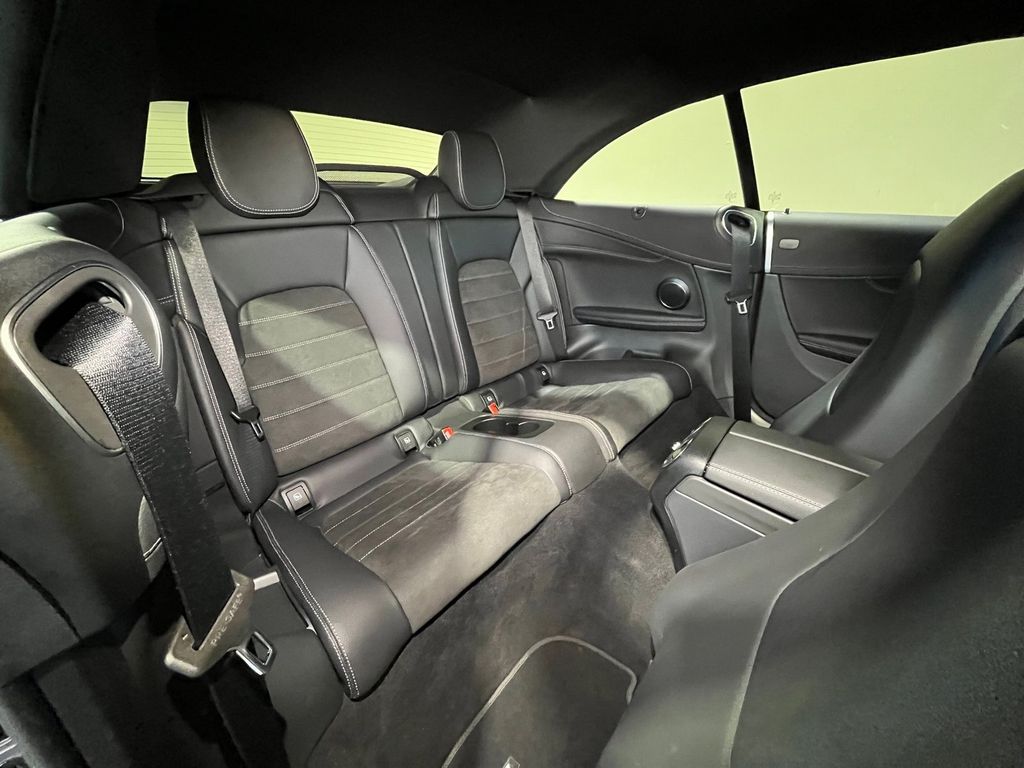 Mercedes-Benz C 200 2024