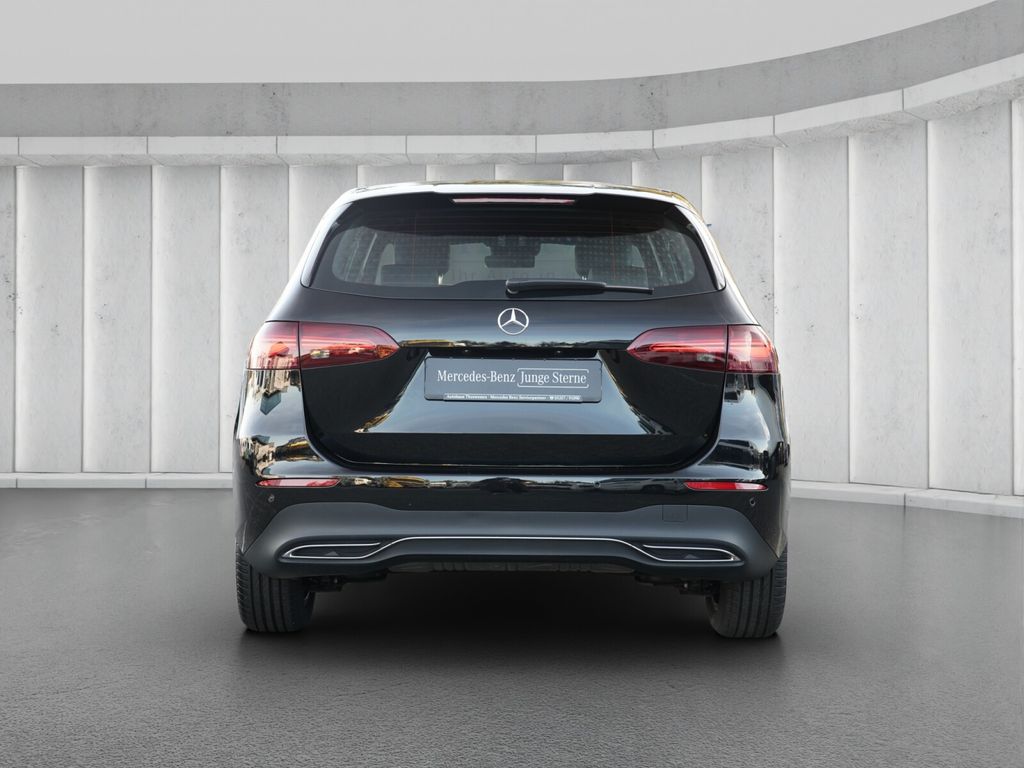Mercedes-Benz B 200 2024
