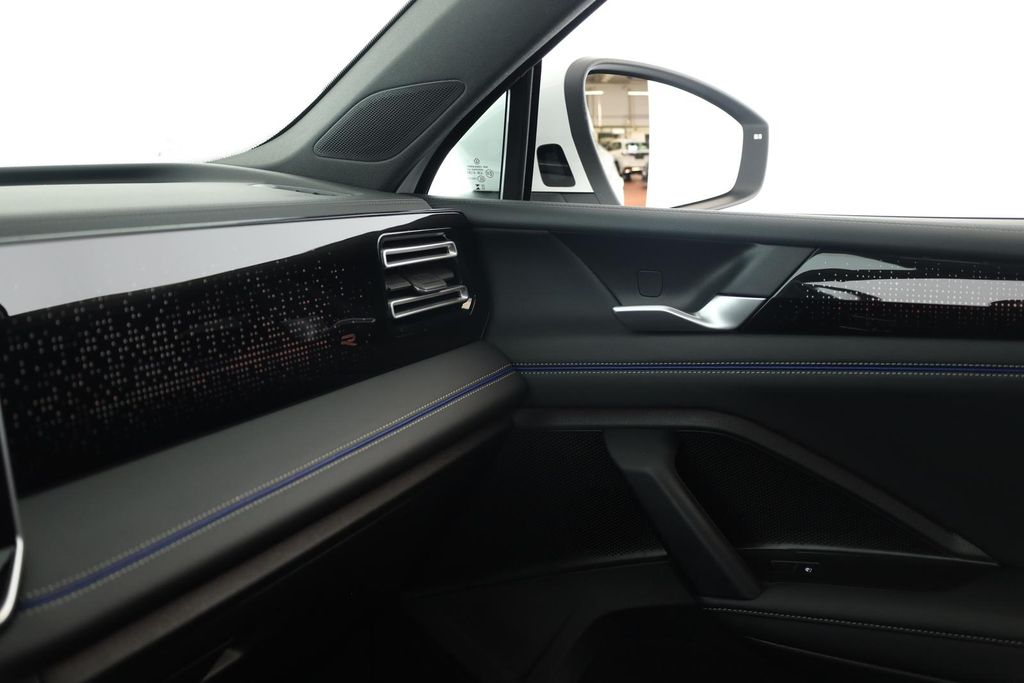 Volkswagen Tiguan 2025