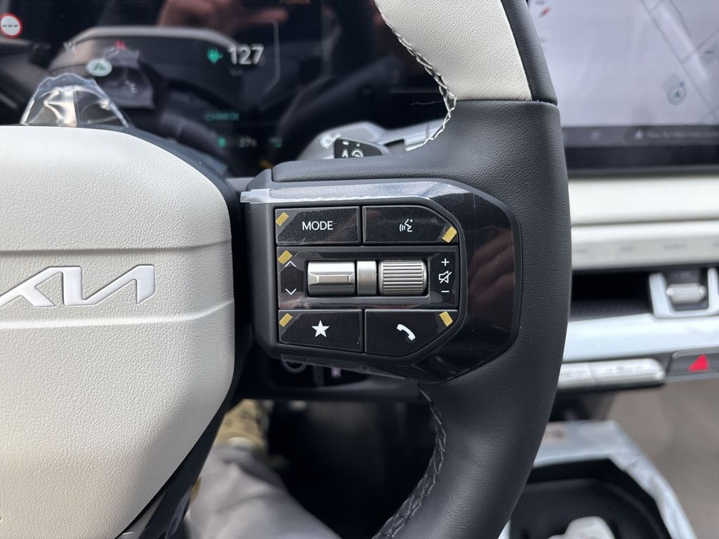 Kia EV4 2025