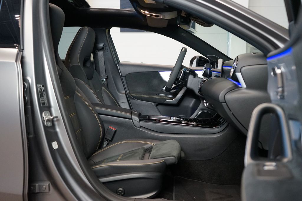 Mercedes-Benz A 45 AMG 2023