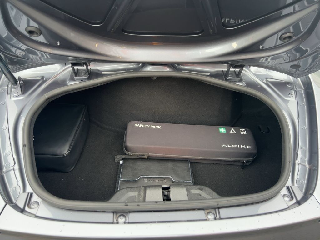Alpine A110 2022