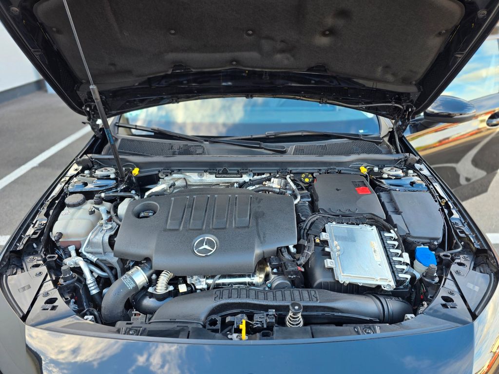 Mercedes-Benz A 200 2021