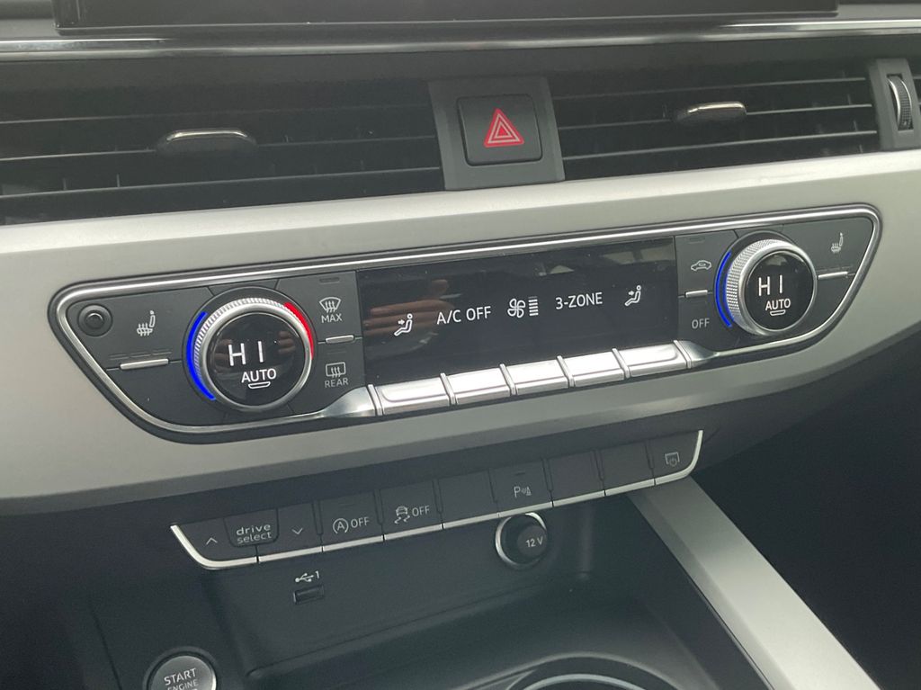 Audi A4 2021