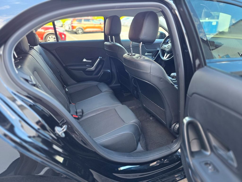 Mercedes-Benz A 200 2021