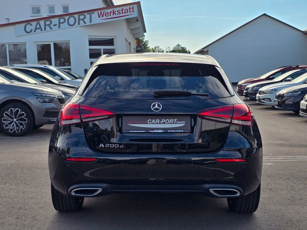 Mercedes-Benz A 200 2021