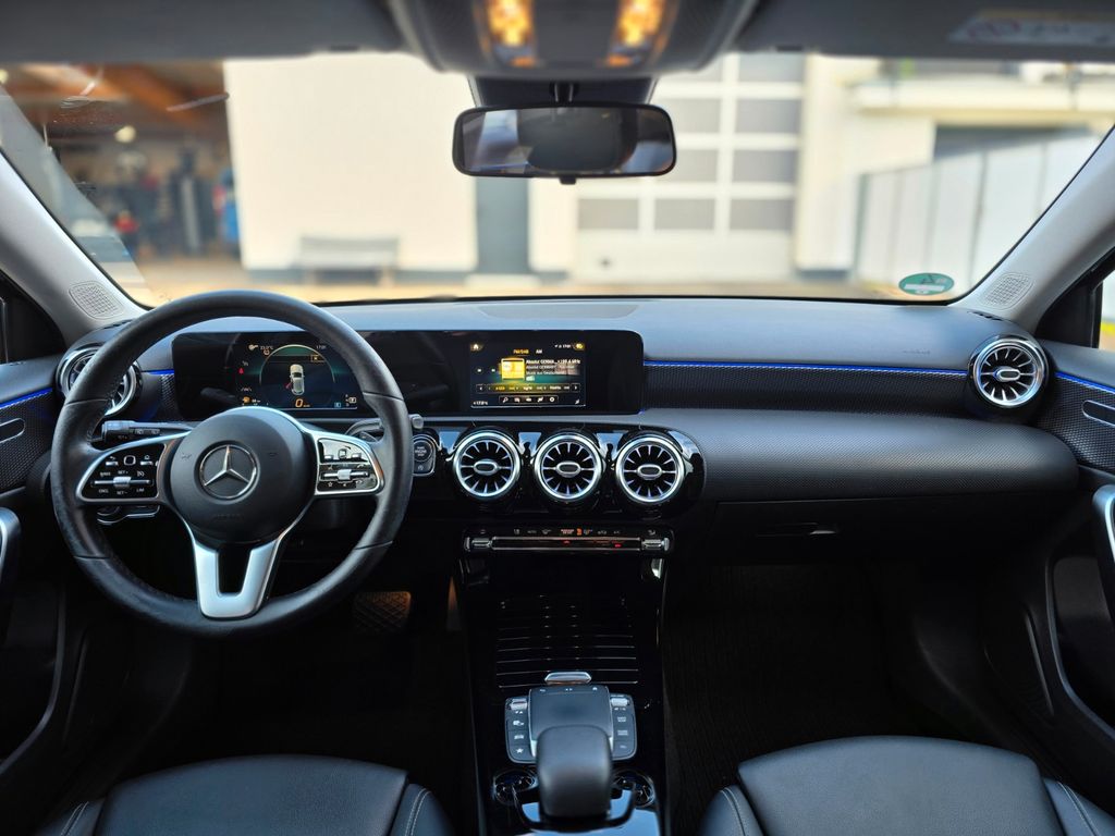 Mercedes-Benz A 200 2021