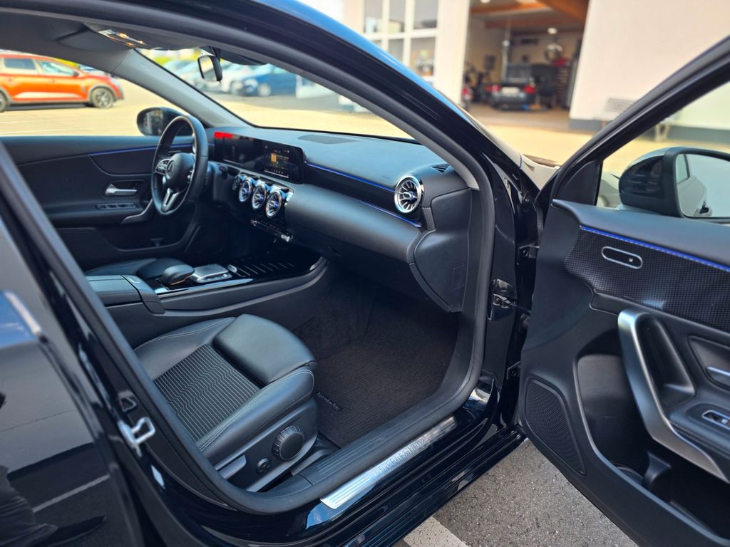 Mercedes-Benz A 200 2021