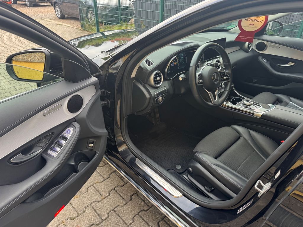 Mercedes-Benz C 300 2020