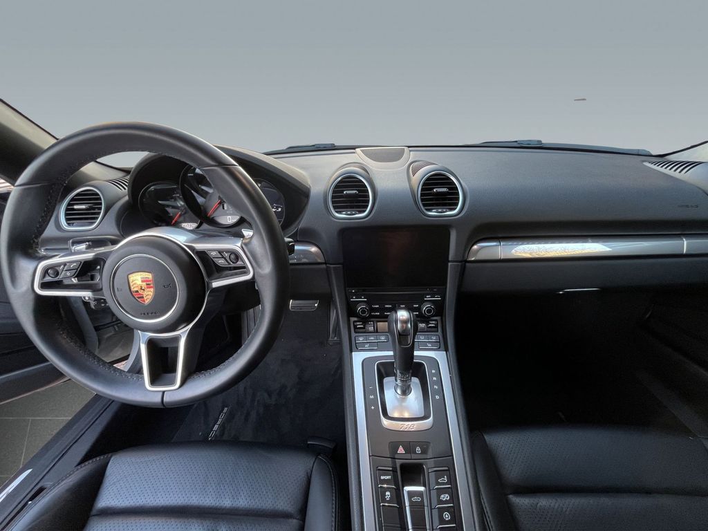 Porsche Boxster 2022