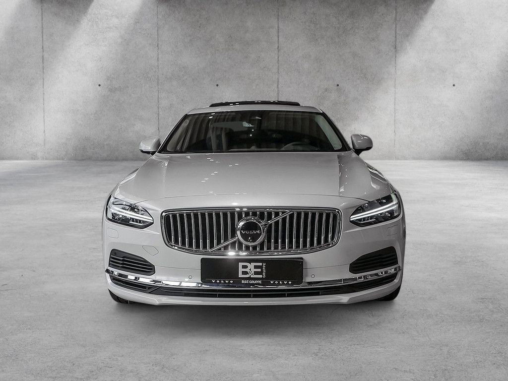 Volvo S90 2025
