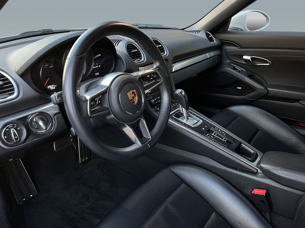 Porsche Boxster 2022