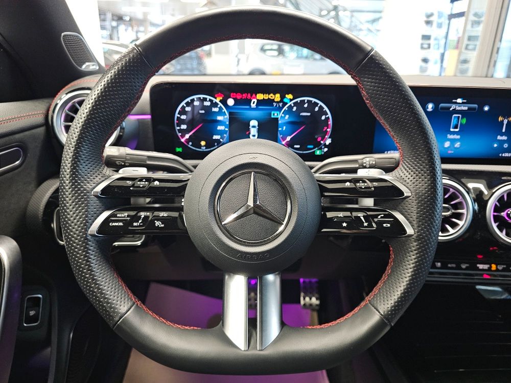 Mercedes-Benz CLA 180 2024