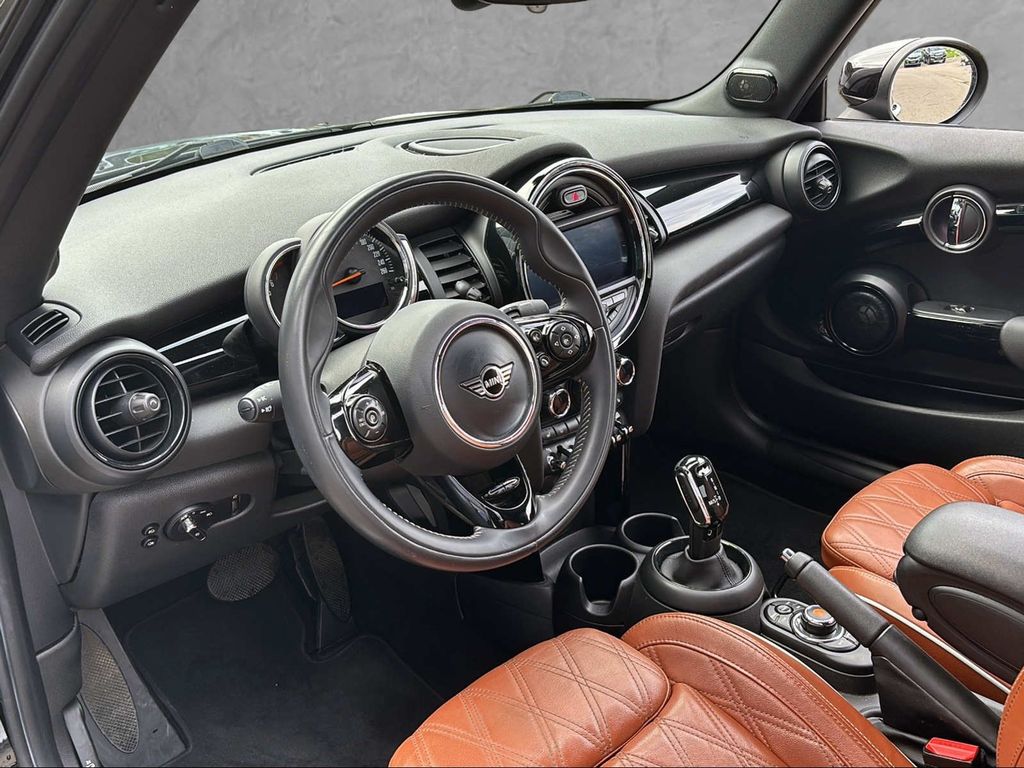 MINI Cooper S Cabrio 2019