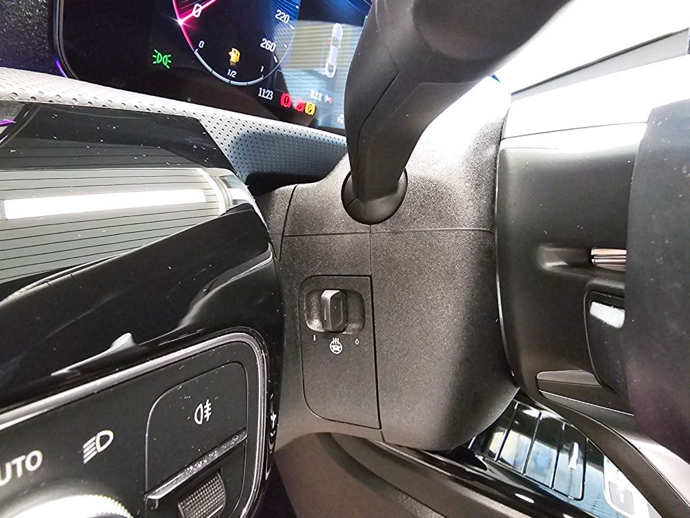 Mercedes-Benz CLA 180 2024