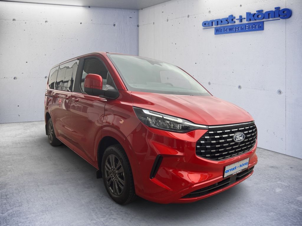 Ford Tourneo Custom 2025