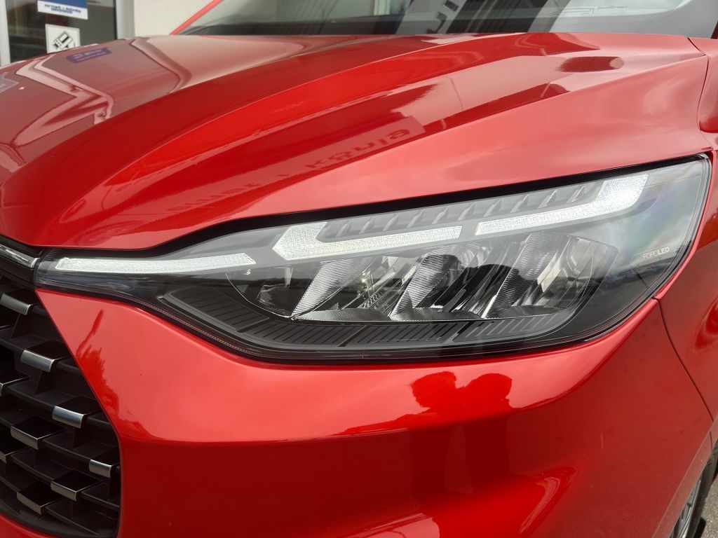 Ford Tourneo Custom 2025