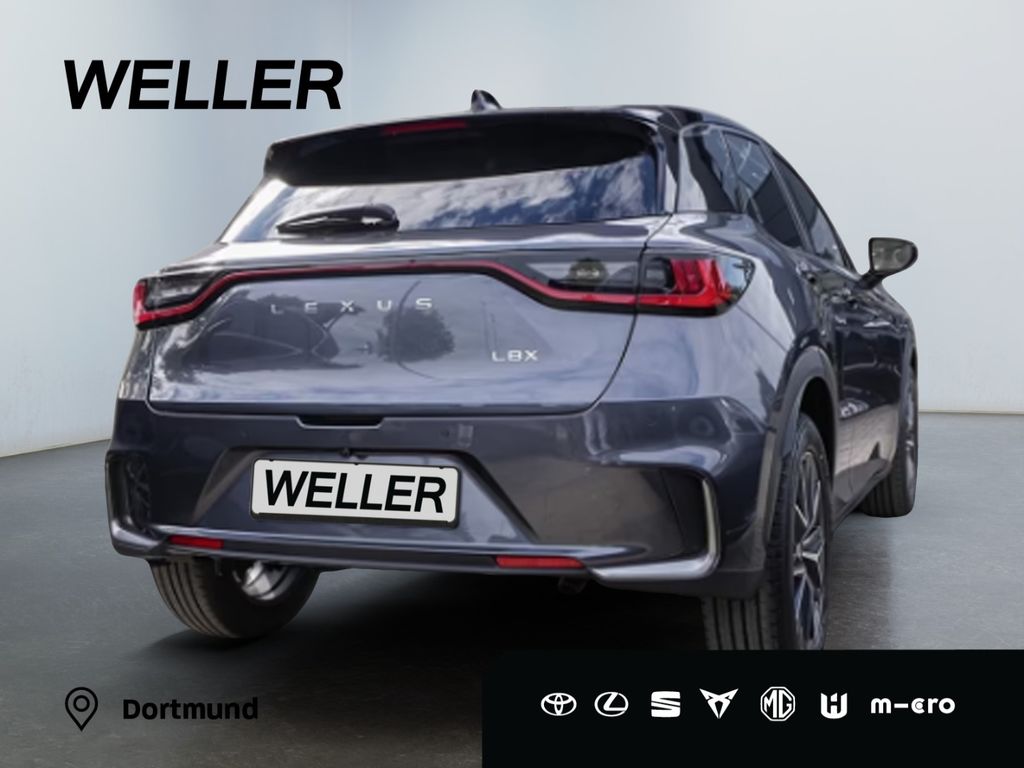 Lexus LBX 2025