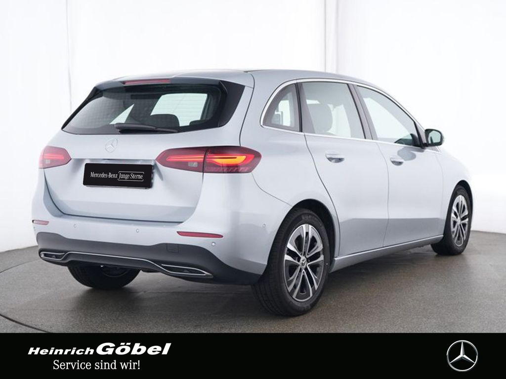 Mercedes-Benz B 180 2024