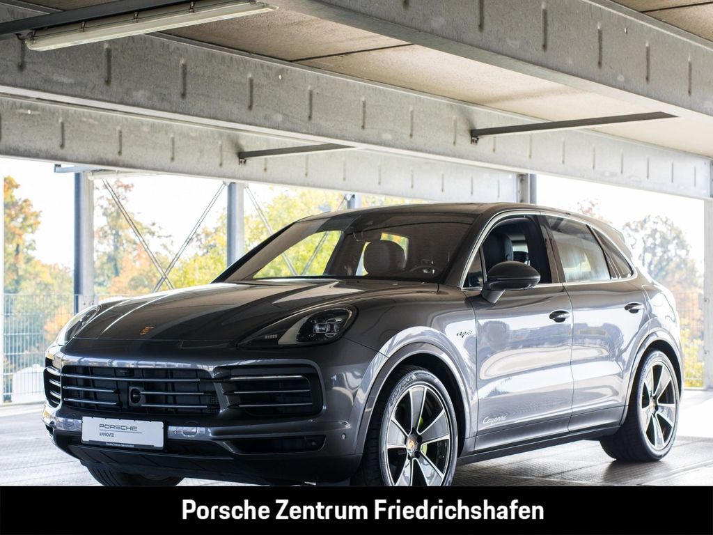 Porsche Cayenne 2021