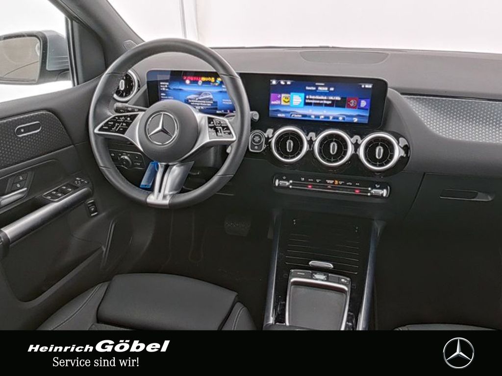 Mercedes-Benz B 180 2024