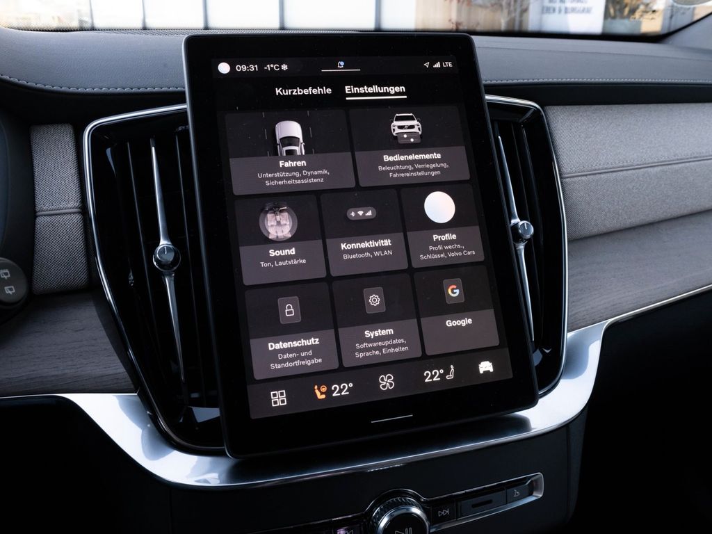 Volvo XC90 2025