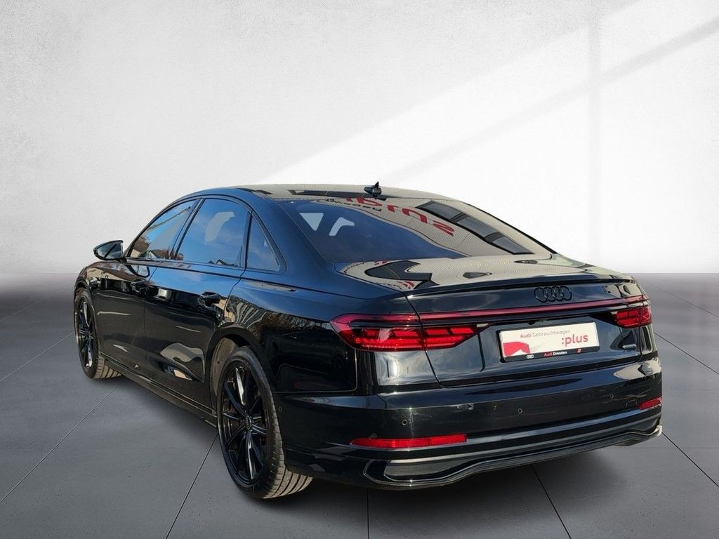 Audi A8 2022