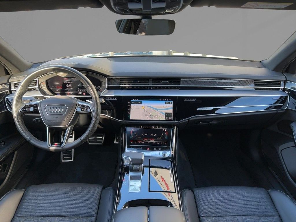 Audi A8 2022