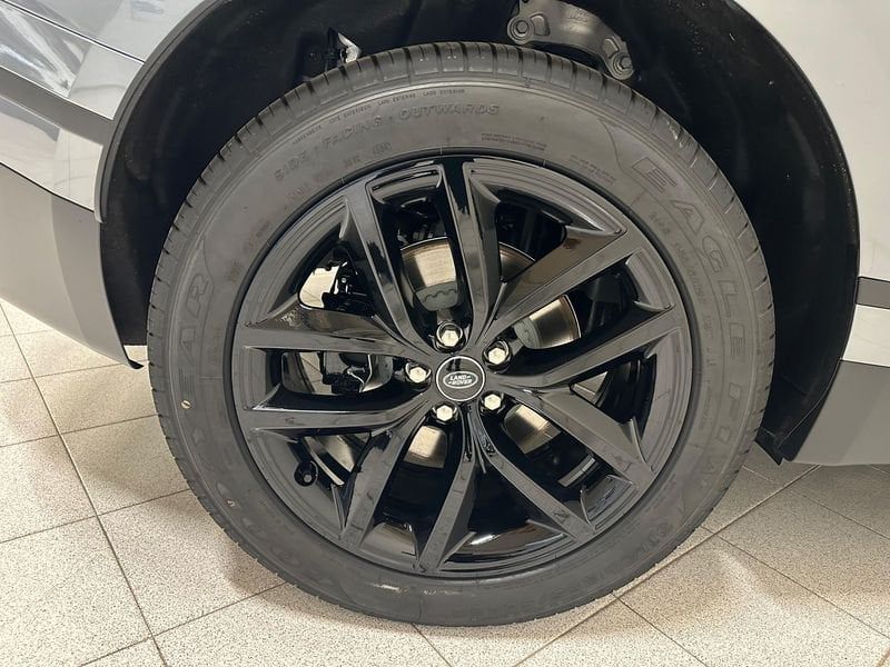 Land Rover Range Rover Velar 2025