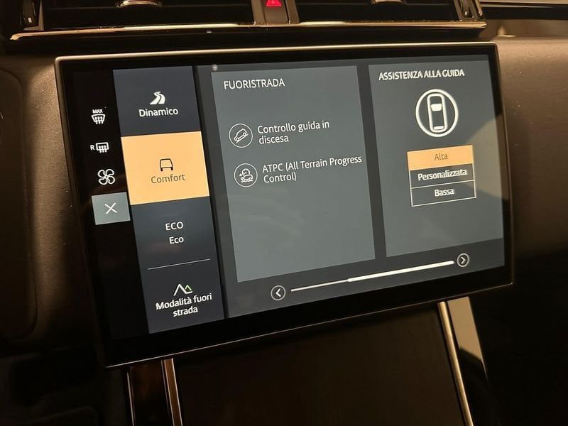 Land Rover Range Rover Velar 2025