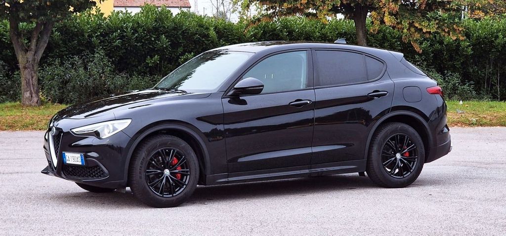 Alfa Romeo Stelvio 2020