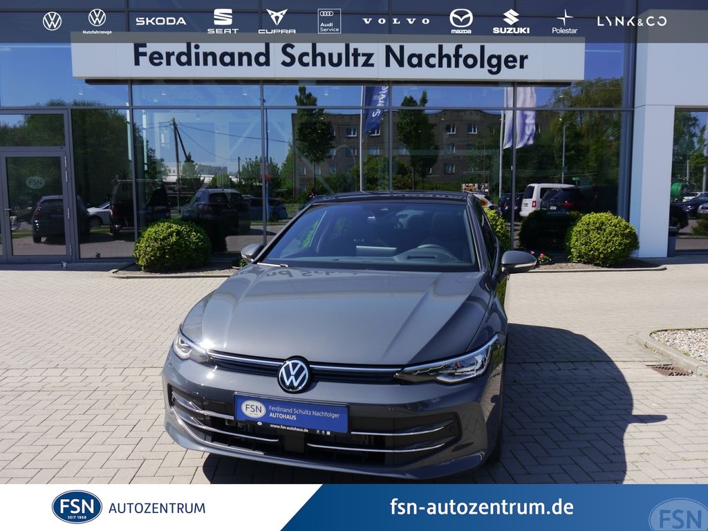 Volkswagen Golf 2025