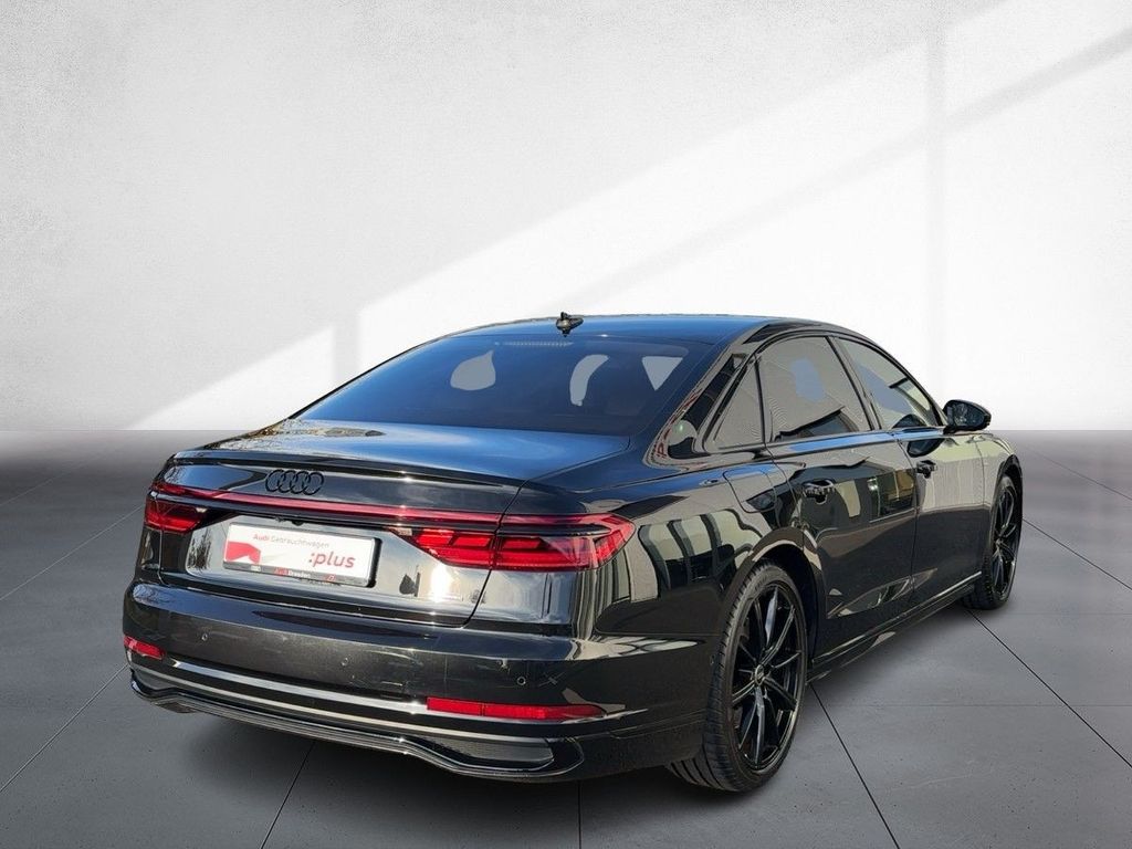 Audi A8 2022