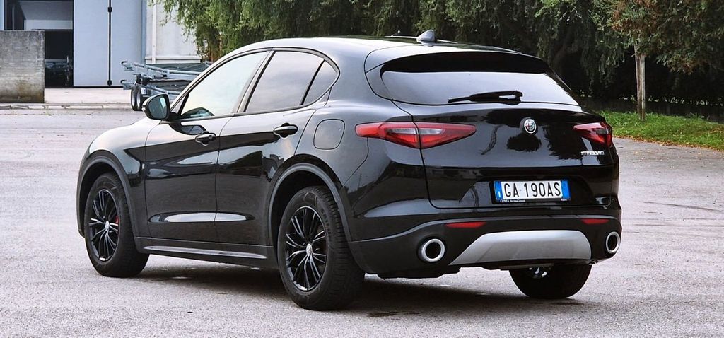 Alfa Romeo Stelvio 2020