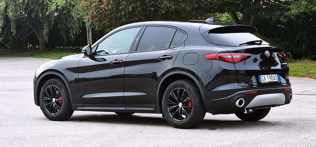 Alfa Romeo Stelvio 2020