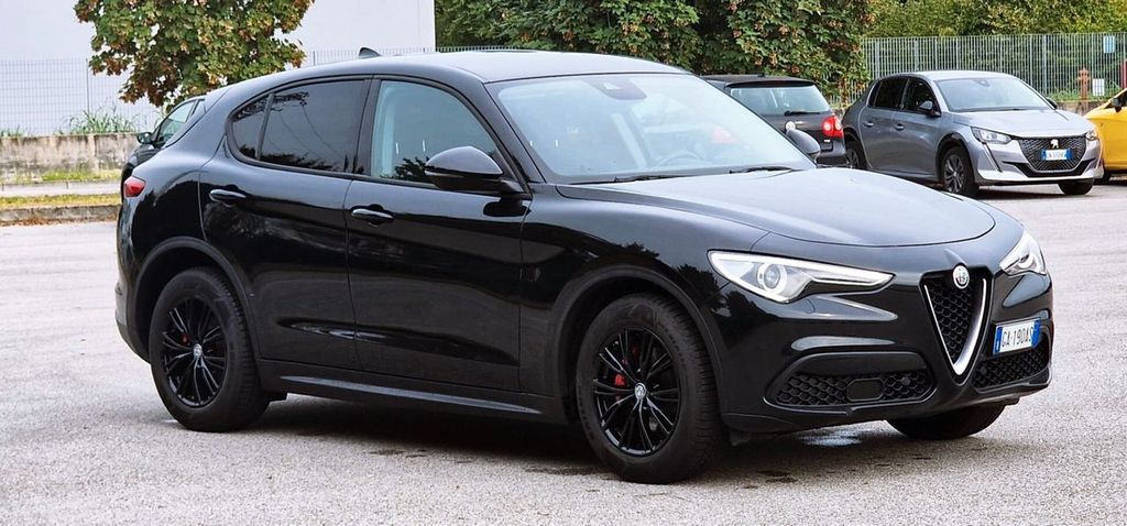 Alfa Romeo Stelvio 2020