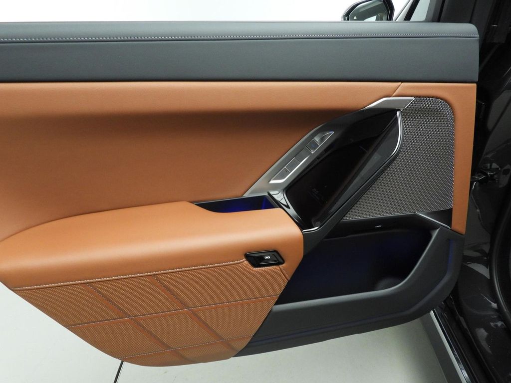 BMW i7 2023