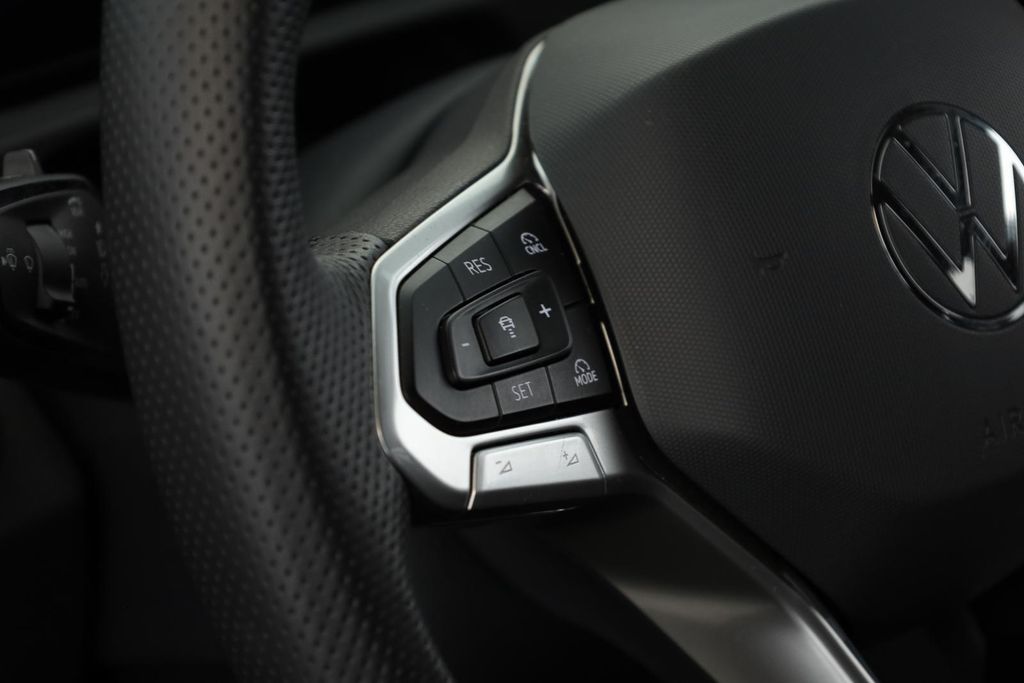 Volkswagen Tiguan 2025