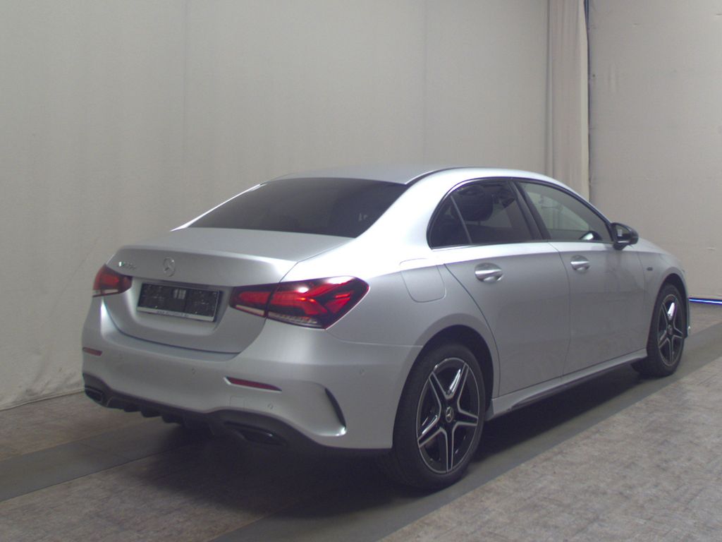 Mercedes-Benz A 250 2021