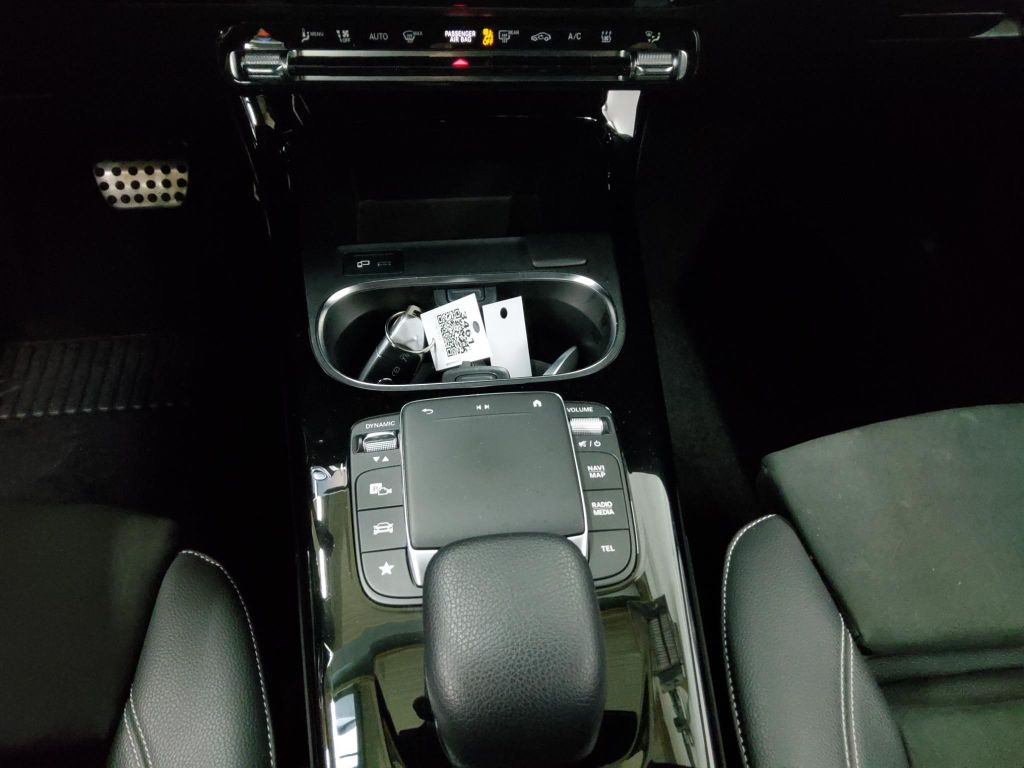 Mercedes-Benz A 250 2021